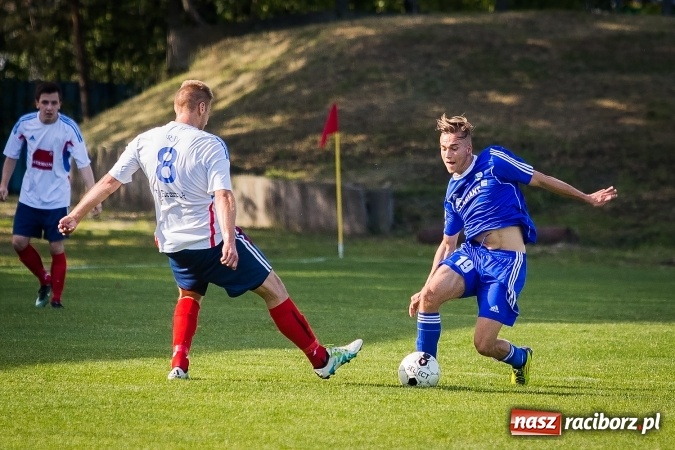 Zdjęcie w galerii na portalu naszraciborz.pl: Unia Racibórz pokonała Beskid Skoczów wiadomości z regionu