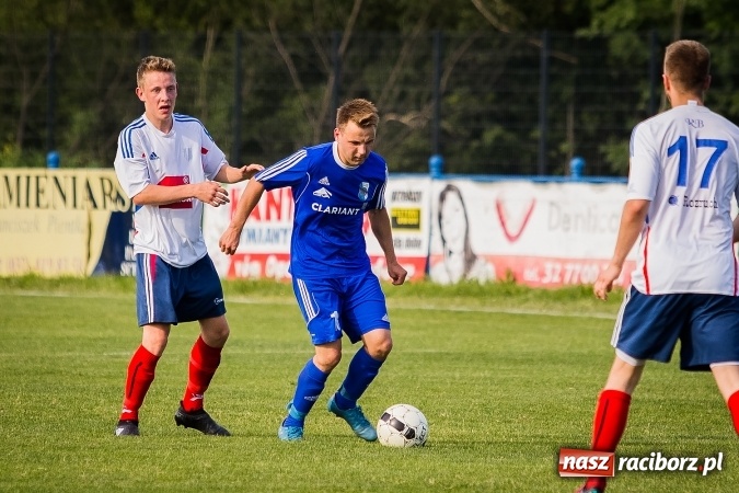 Zdjęcie w galerii na portalu naszraciborz.pl: Unia Racibórz pokonała Beskid Skoczów wiadomości z regionu