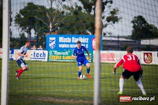 Zdjęcie w galerii na portalu naszraciborz.pl: Unia Racibórz pokonała Beskid Skoczów wiadomości z regionu