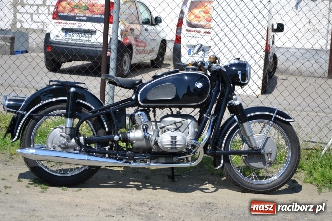 Zdjęcie w galerii na portalu naszraciborz.pl: Prajzska Rallye – czar starych samochodów  wiadomości z regionu