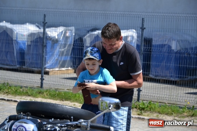 Zdjęcie w galerii na portalu naszraciborz.pl: Prajzska Rallye – czar starych samochodów  wiadomości z regionu