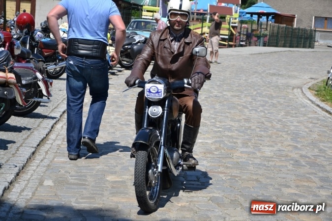Zdjęcie w galerii na portalu naszraciborz.pl: Prajzska Rallye – czar starych samochodów  wiadomości z regionu