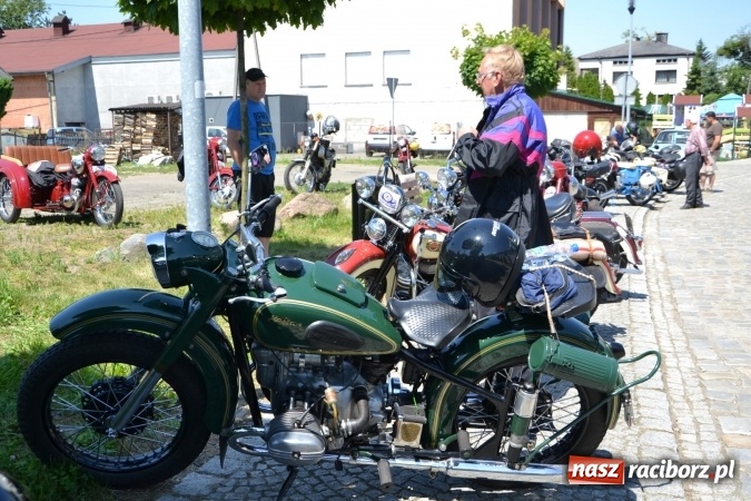 Zdjęcie w galerii na portalu naszraciborz.pl: Prajzska Rallye – czar starych samochodów  wiadomości z regionu
