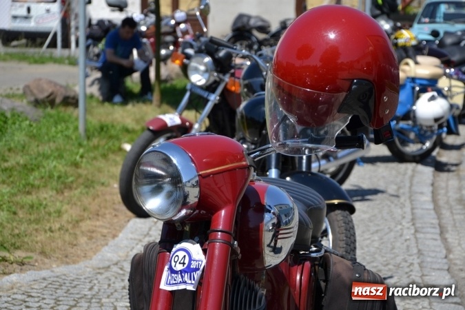 Zdjęcie w galerii na portalu naszraciborz.pl: Prajzska Rallye – czar starych samochodów  wiadomości z regionu