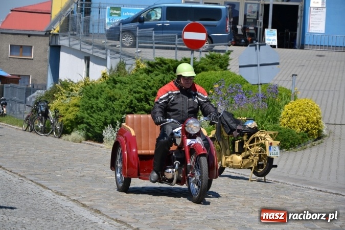 Zdjęcie w galerii na portalu naszraciborz.pl: Prajzska Rallye – czar starych samochodów  wiadomości z regionu