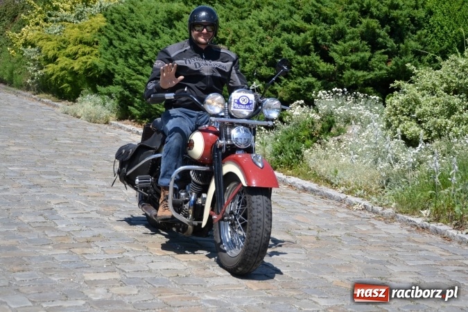 Zdjęcie w galerii na portalu naszraciborz.pl: Prajzska Rallye – czar starych samochodów  wiadomości z regionu