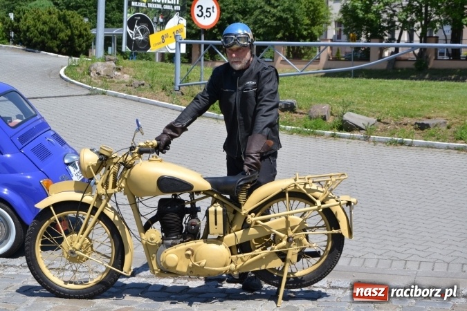 Zdjęcie w galerii na portalu naszraciborz.pl: Prajzska Rallye – czar starych samochodów  wiadomości z regionu