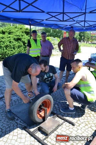 Zdjęcie w galerii na portalu naszraciborz.pl: Prajzska Rallye – czar starych samochodów  wiadomości z regionu