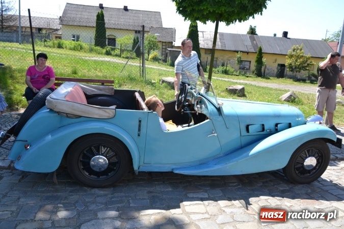Zdjęcie w galerii na portalu naszraciborz.pl: Prajzska Rallye – czar starych samochodów  wiadomości z regionu
