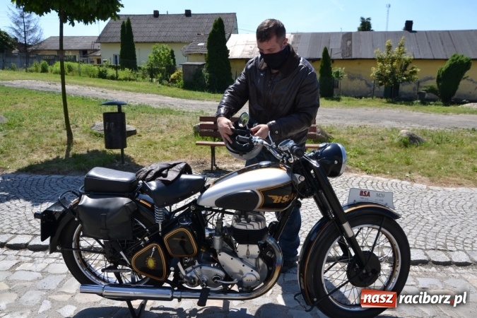 Zdjęcie w galerii na portalu naszraciborz.pl: Prajzska Rallye – czar starych samochodów  wiadomości z regionu