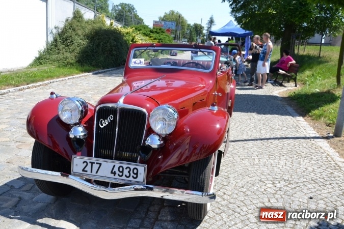 Zdjęcie w galerii na portalu naszraciborz.pl: Prajzska Rallye – czar starych samochodów  wiadomości z regionu