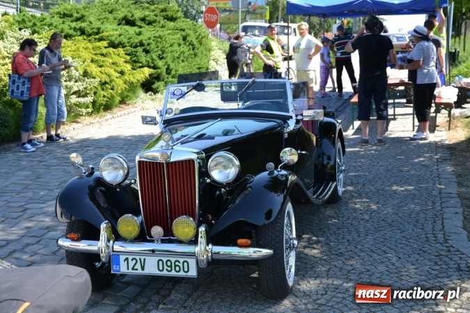 Zdjęcie w galerii na portalu naszraciborz.pl: Prajzska Rallye – czar starych samochodów  wiadomości z regionu