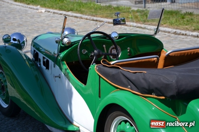 Zdjęcie w galerii na portalu naszraciborz.pl: Prajzska Rallye – czar starych samochodów  wiadomości z regionu