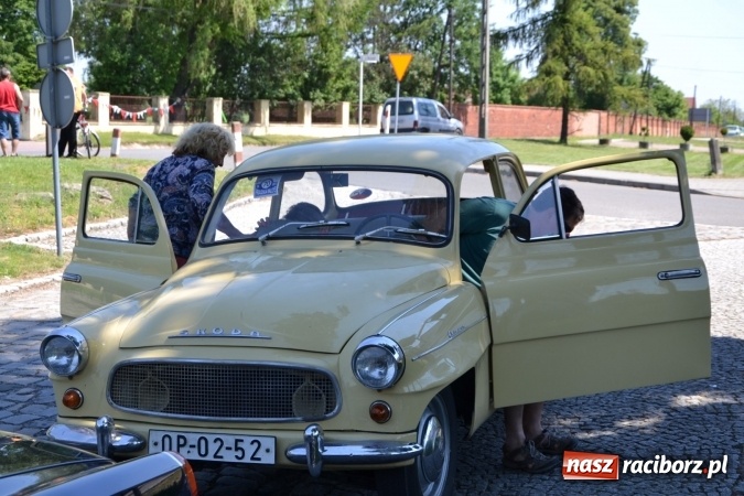 Zdjęcie w galerii na portalu naszraciborz.pl: Prajzska Rallye – czar starych samochodów  wiadomości z regionu