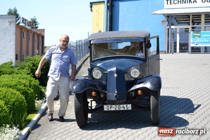 Zdjęcie w galerii na portalu naszraciborz.pl: Prajzska Rallye – czar starych samochodów  wiadomości z regionu