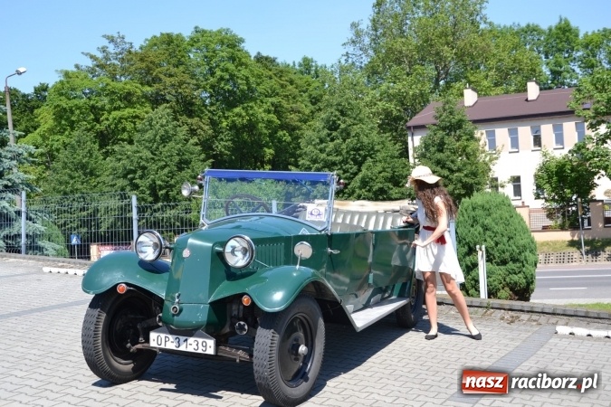 Zdjęcie w galerii na portalu naszraciborz.pl: Prajzska Rallye – czar starych samochodów  wiadomości z regionu