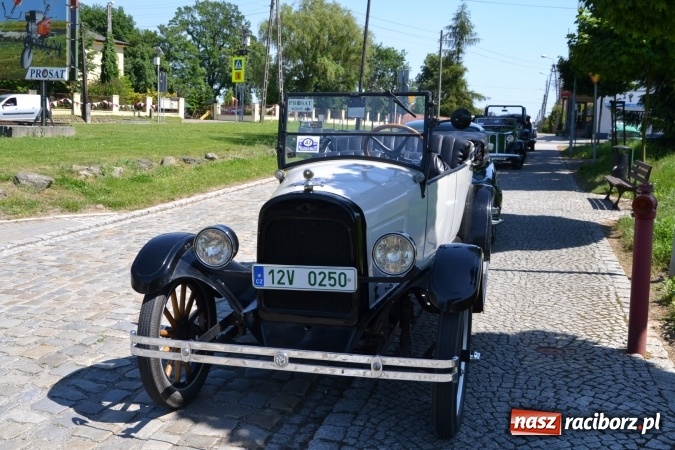 Zdjęcie w galerii na portalu naszraciborz.pl: Prajzska Rallye – czar starych samochodów  wiadomości z regionu