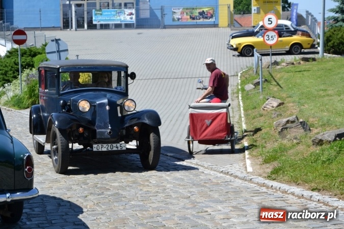 Zdjęcie w galerii na portalu naszraciborz.pl: Prajzska Rallye – czar starych samochodów  wiadomości z regionu