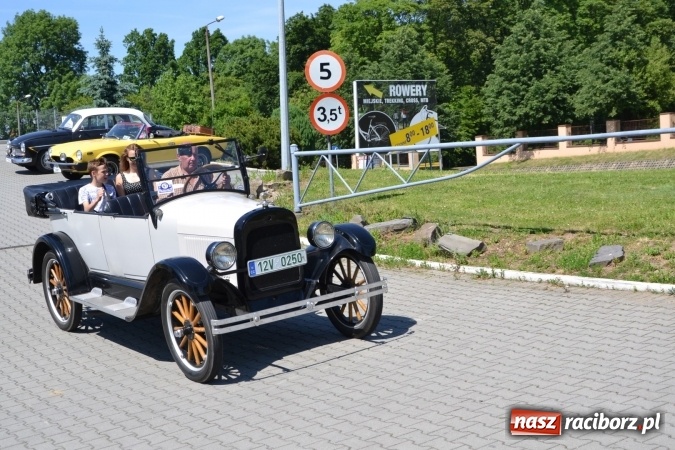 Zdjęcie w galerii na portalu naszraciborz.pl: Prajzska Rallye – czar starych samochodów  wiadomości z regionu
