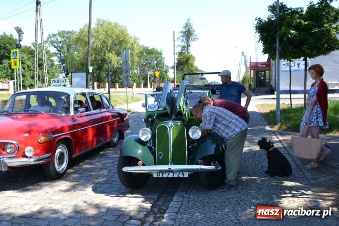 Zdjęcie w galerii na portalu naszraciborz.pl: Prajzska Rallye – czar starych samochodów  wiadomości z regionu