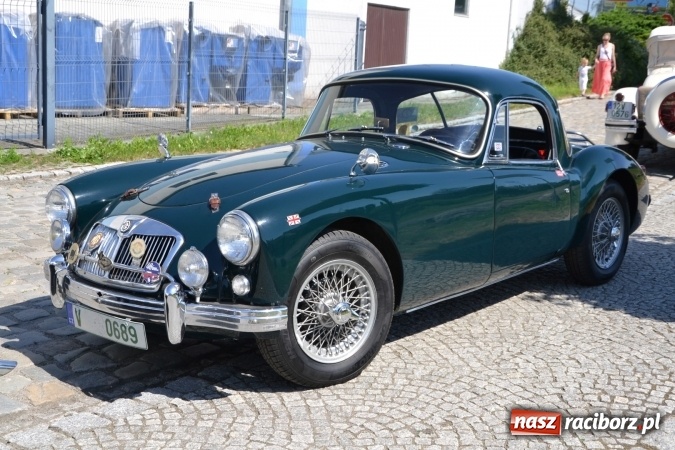 Zdjęcie w galerii na portalu naszraciborz.pl: Prajzska Rallye – czar starych samochodów  wiadomości z regionu