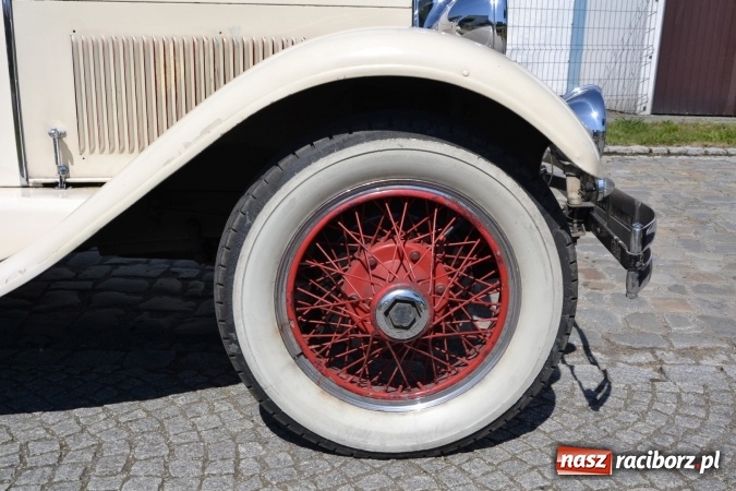 Zdjęcie w galerii na portalu naszraciborz.pl: Prajzska Rallye – czar starych samochodów  wiadomości z regionu