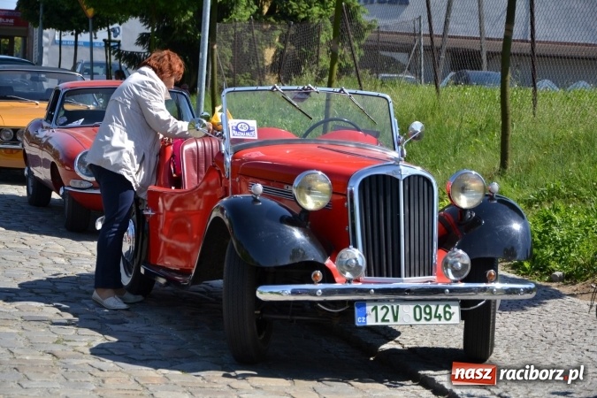 Zdjęcie w galerii na portalu naszraciborz.pl: Prajzska Rallye – czar starych samochodów  wiadomości z regionu