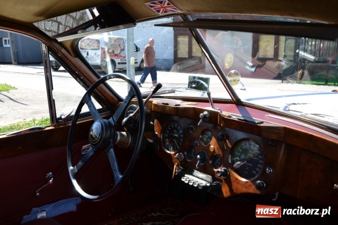 Zdjęcie w galerii na portalu naszraciborz.pl: Prajzska Rallye – czar starych samochodów  wiadomości z regionu