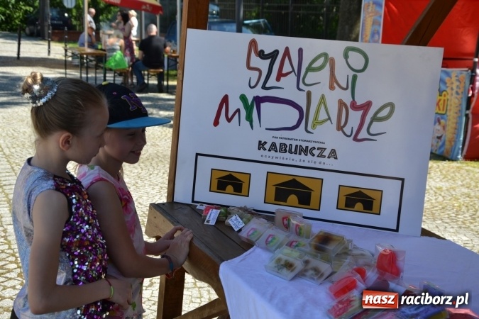 Zdjęcie w galerii na portalu naszraciborz.pl: IV Czym Nędza bogata! - rodzinny piknik na Zamku Piastowskim za nami  wiadomości z regionu