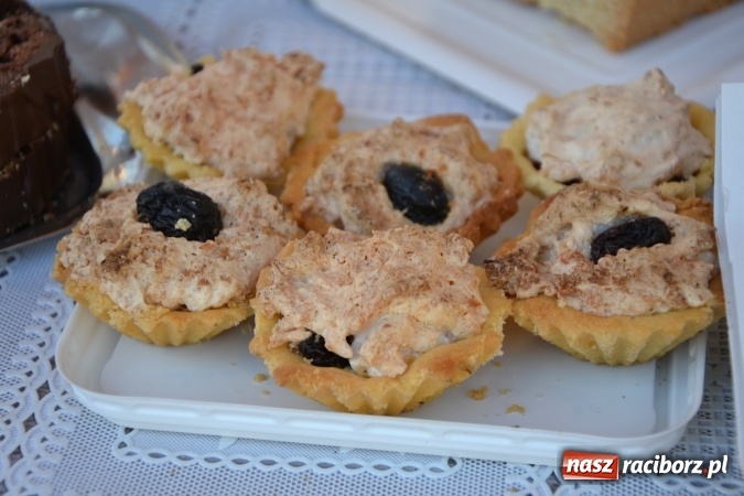 Zdjęcie w galerii na portalu naszraciborz.pl: IV Czym Nędza bogata! - rodzinny piknik na Zamku Piastowskim za nami  wiadomości z regionu