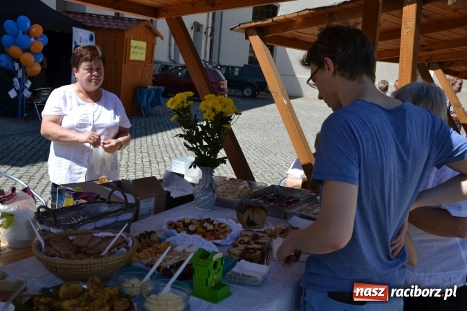 Zdjęcie w galerii na portalu naszraciborz.pl: IV Czym Nędza bogata! - rodzinny piknik na Zamku Piastowskim za nami  wiadomości z regionu