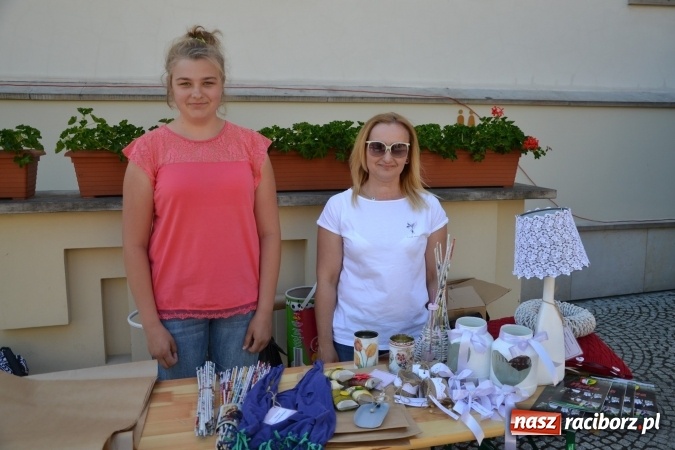 Zdjęcie w galerii na portalu naszraciborz.pl: IV Czym Nędza bogata! - rodzinny piknik na Zamku Piastowskim za nami  wiadomości z regionu