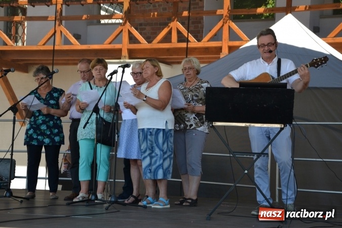Zdjęcie w galerii na portalu naszraciborz.pl: IV Czym Nędza bogata! - rodzinny piknik na Zamku Piastowskim za nami  wiadomości z regionu