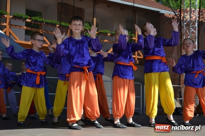 Zdjęcie w galerii na portalu naszraciborz.pl: IV Czym Nędza bogata! - rodzinny piknik na Zamku Piastowskim za nami  wiadomości z regionu
