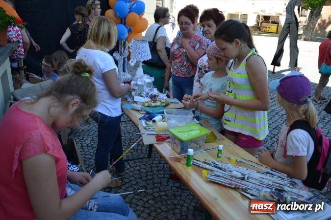 Zdjęcie w galerii na portalu naszraciborz.pl: IV Czym Nędza bogata! - rodzinny piknik na Zamku Piastowskim za nami  wiadomości z regionu