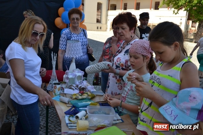 Zdjęcie w galerii na portalu naszraciborz.pl: IV Czym Nędza bogata! - rodzinny piknik na Zamku Piastowskim za nami  wiadomości z regionu