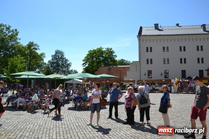 Zdjęcie w galerii na portalu naszraciborz.pl: IV Czym Nędza bogata! - rodzinny piknik na Zamku Piastowskim za nami  wiadomości z regionu
