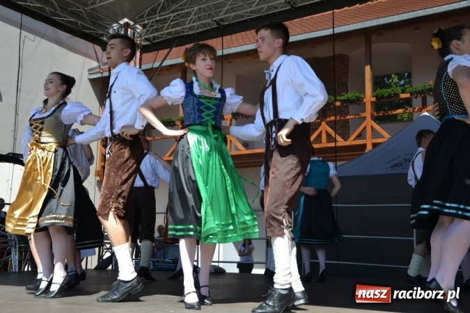 Zdjęcie w galerii na portalu naszraciborz.pl: IV Czym Nędza bogata! - rodzinny piknik na Zamku Piastowskim za nami  wiadomości z regionu