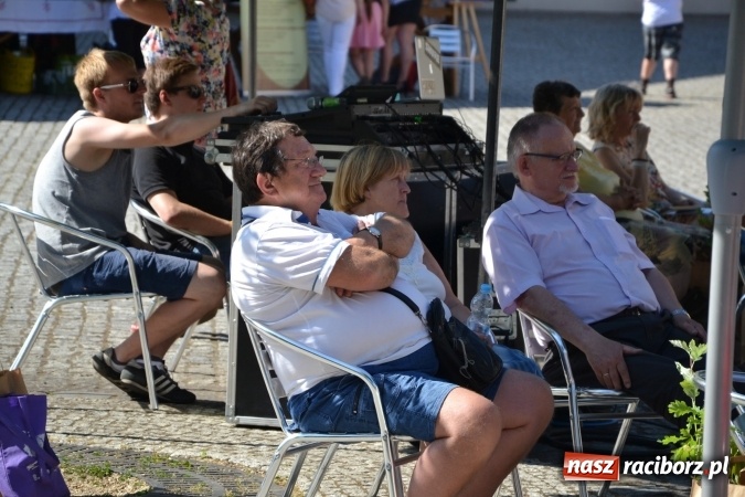 Zdjęcie w galerii na portalu naszraciborz.pl: IV Czym Nędza bogata! - rodzinny piknik na Zamku Piastowskim za nami  wiadomości z regionu