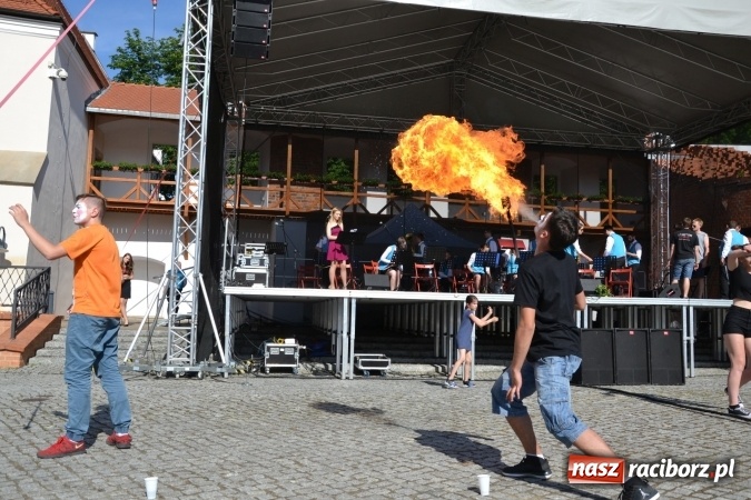 Zdjęcie w galerii na portalu naszraciborz.pl: IV Czym Nędza bogata! - rodzinny piknik na Zamku Piastowskim za nami  wiadomości z regionu