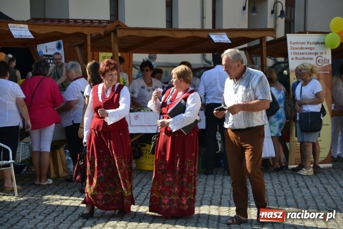 Zdjęcie w galerii na portalu naszraciborz.pl: IV Czym Nędza bogata! - rodzinny piknik na Zamku Piastowskim za nami  wiadomości z regionu