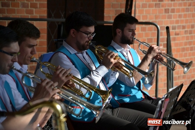 Zdjęcie w galerii na portalu naszraciborz.pl: IV Czym Nędza bogata! - rodzinny piknik na Zamku Piastowskim za nami  wiadomości z regionu