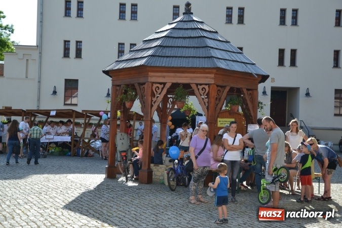 Zdjęcie w galerii na portalu naszraciborz.pl: IV Czym Nędza bogata! - rodzinny piknik na Zamku Piastowskim za nami  wiadomości z regionu