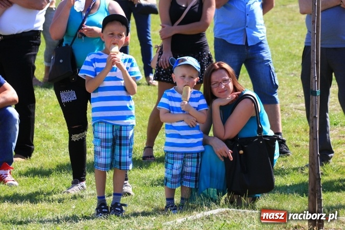 Zdjęcie w galerii na portalu naszraciborz.pl: Dzień Dziecka z klaunami w Rzuchowie wiadomości z regionu