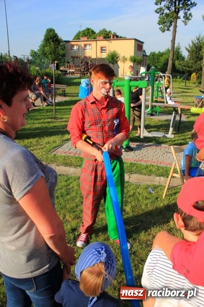 Zdjęcie w galerii na portalu naszraciborz.pl: Dzień Dziecka z klaunami w Rzuchowie wiadomości z regionu