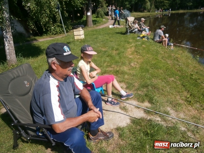 Zdjęcie w galerii na portalu naszraciborz.pl: Wędkarski Dzień Dziecka na Trzecioku wiadomości z regionu