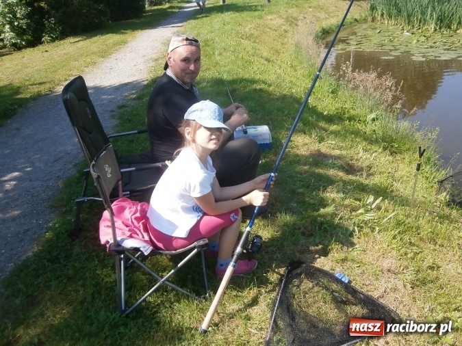 Zdjęcie w galerii na portalu naszraciborz.pl: Wędkarski Dzień Dziecka na Trzecioku wiadomości z regionu