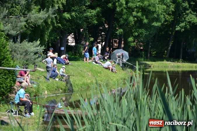 Zdjęcie w galerii na portalu naszraciborz.pl: Wędkarski Dzień Dziecka na Trzecioku wiadomości z regionu