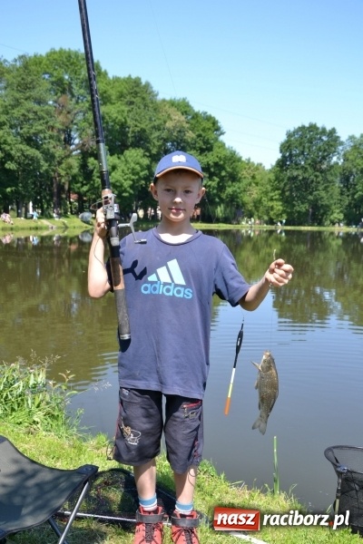 Zdjęcie w galerii na portalu naszraciborz.pl: Wędkarski Dzień Dziecka na Trzecioku wiadomości z regionu