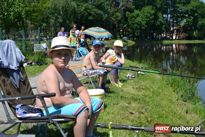 Zdjęcie w galerii na portalu naszraciborz.pl: Wędkarski Dzień Dziecka na Trzecioku wiadomości z regionu